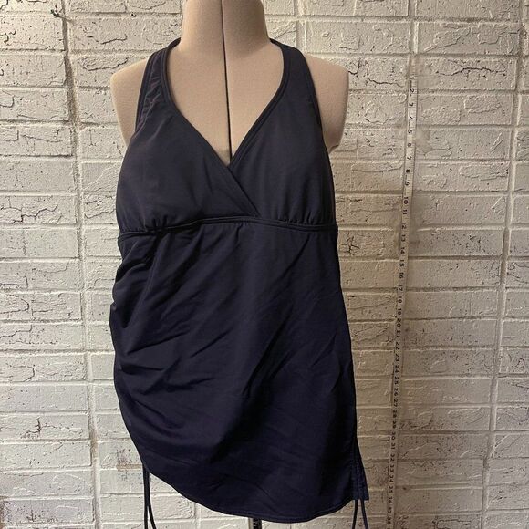 Lands End Womens Solid Ruched Slimming Halter Tankini Swim Top Size 8 NWT - Picture 1 of 9